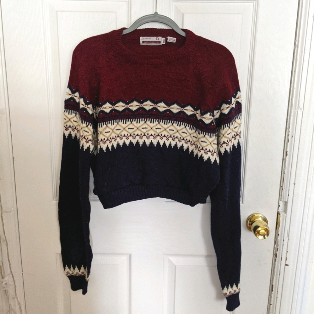 ❌SOLD❌ Urban Renewal Vintage Cropped Sweater